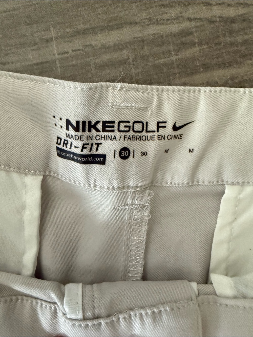 Nike Golf Men's White Performance Shorts - Picture 2 of 2